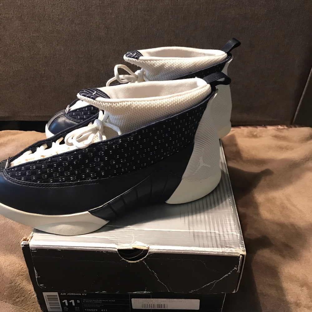 Original Air Jordan XV (15) Obsidian Size: 11.5M